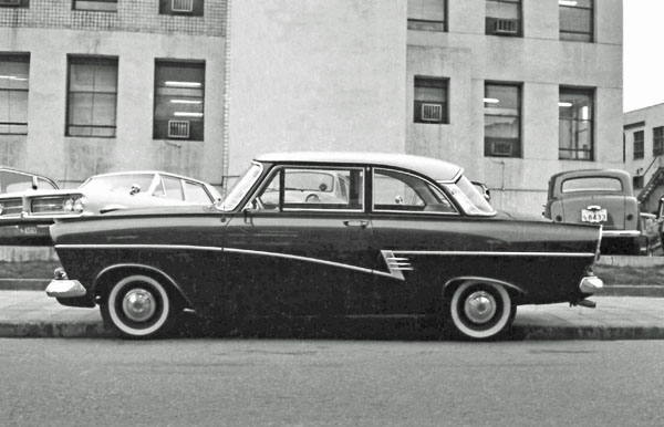 (05-5b)(113-23) 1957-59 Ford Taunus 17M Deluxe 2dr Limousine.jpg